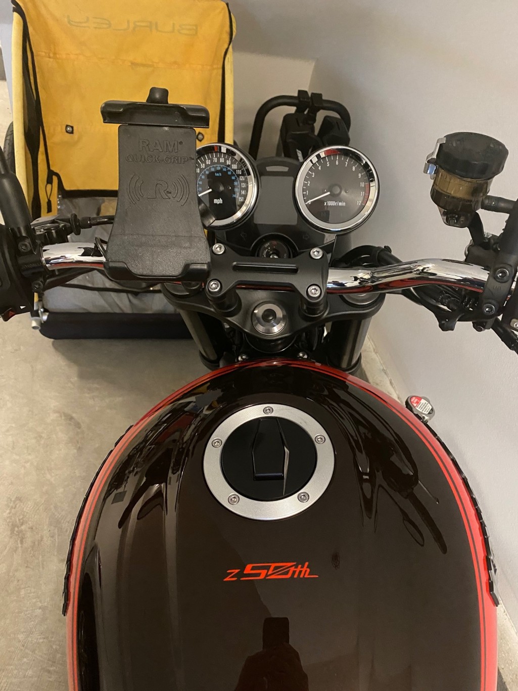 Inductive charging RAM mount for smart phone Modifications